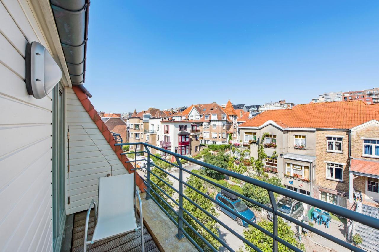 Bright Apartment With 2 Terraces In De Panne Zewnętrze zdjęcie