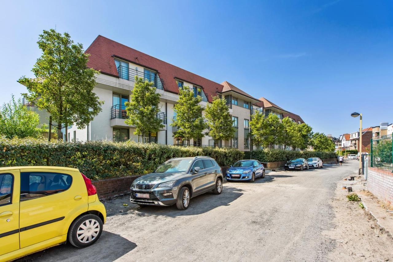 Bright Apartment With 2 Terraces In De Panne Zewnętrze zdjęcie